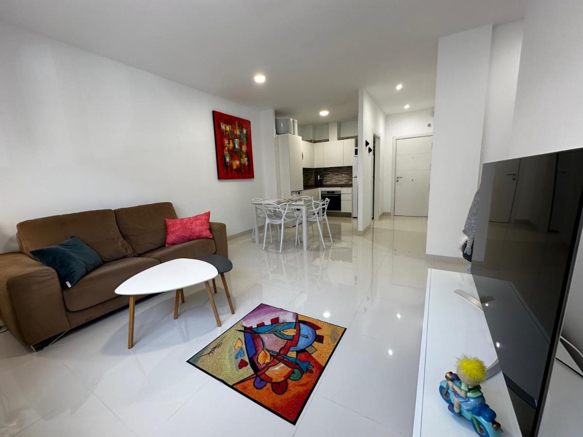 Magnificent And New Apartment In Playa San Juan Guia de Isora  Bagian luar foto